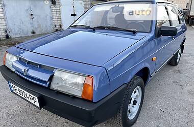 Хетчбек ВАЗ / Lada 2109 1988 в Дніпрі