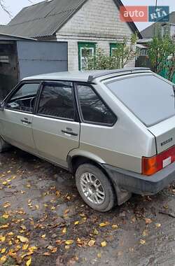 Хэтчбек ВАЗ / Lada 2109 1988 в Золочеве