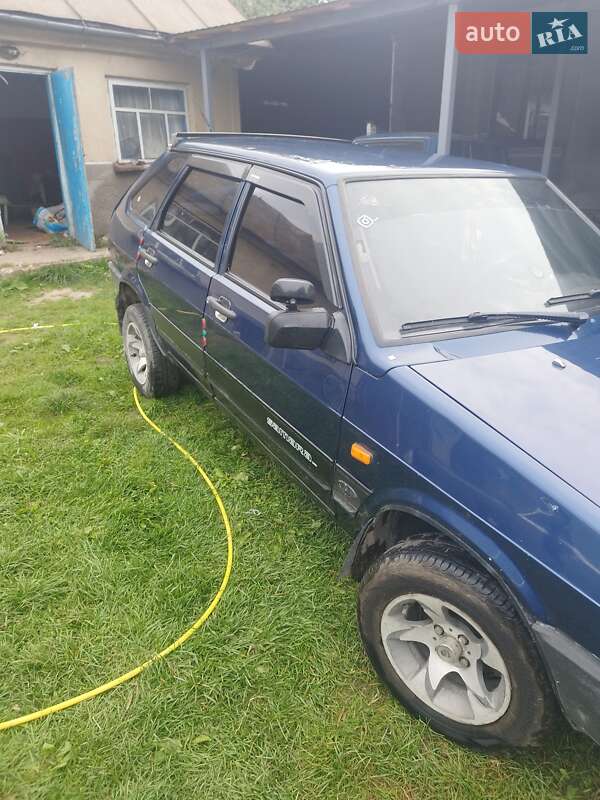 Хетчбек ВАЗ / Lada 2109 2004 в Дубні