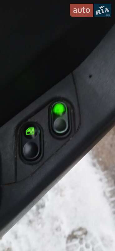 Хэтчбек ВАЗ / Lada 2109 1989 в Калиновке фото 3 Хэтчбек ВАЗ / Lada 2109 1989 в Калиновке