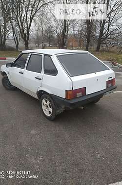 Хэтчбек ВАЗ / Lada 2109 1996 в Бродах