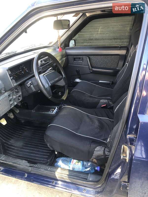Хэтчбек ВАЗ / Lada 2109 2006 в Хусте