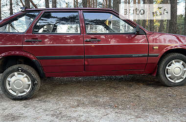 Хэтчбек ВАЗ / Lada 2109 1998 в Змиеве