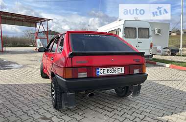 Хетчбек ВАЗ / Lada 2109 1990 в Чернівцях