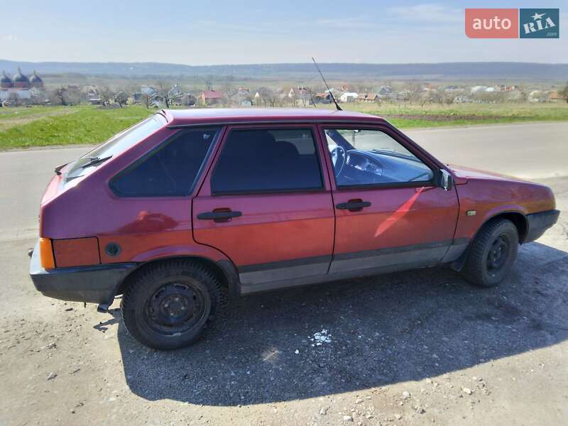 Хетчбек ВАЗ / Lada 2109 1998 в Львові фото 11 Хетчбек ВАЗ / Lada 2109 1998 в Львові