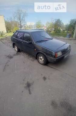 Хэтчбек ВАЗ 2109 1992 в 