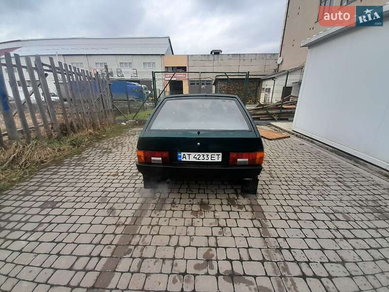 Хэтчбек ВАЗ / Lada 2109 2004 в Долине