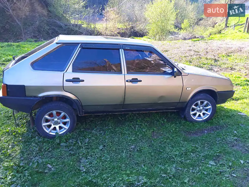 ВАЗ / Lada 2109