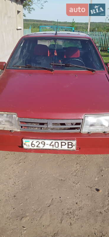 Хетчбек ВАЗ / Lada 2109 1993 в Острозі