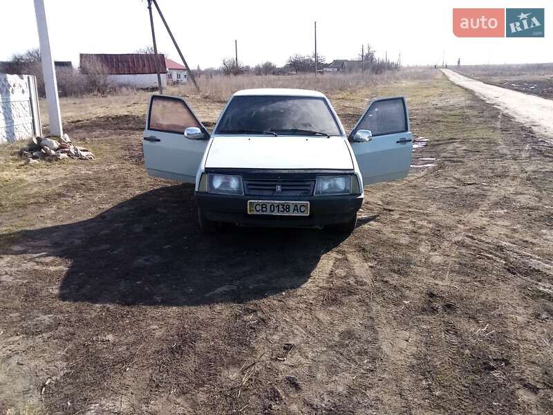 Хэтчбек ВАЗ / Lada 2109 1994 в Александрие фото 3 Хэтчбек ВАЗ / Lada 2109 1994 в Александрие