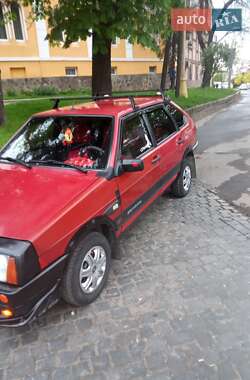 Хэтчбек ВАЗ / Lada 2109 1990 в Ужгороде