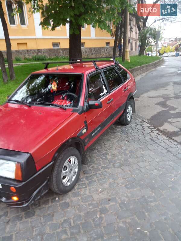 Хэтчбек ВАЗ / Lada 2109 1990 в Ужгороде фото 2 Хэтчбек ВАЗ / Lada 2109 1990 в Ужгороде