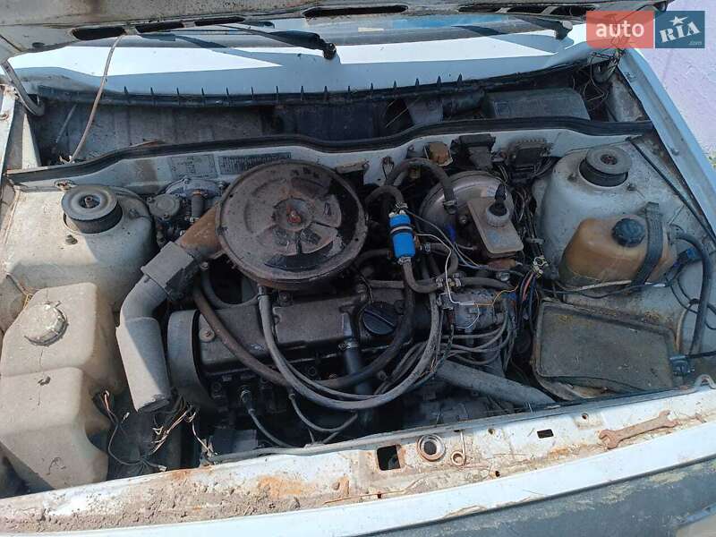 Хэтчбек ВАЗ / Lada 2109 1993 в Каневе