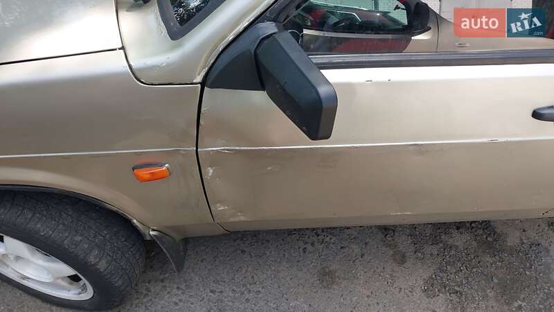 Хэтчбек ВАЗ / Lada 2109 1988 в Харькове