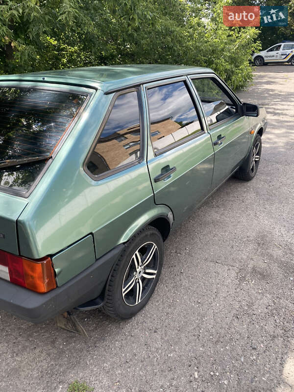 Хэтчбек ВАЗ / Lada 2109 2008 в Полтаве