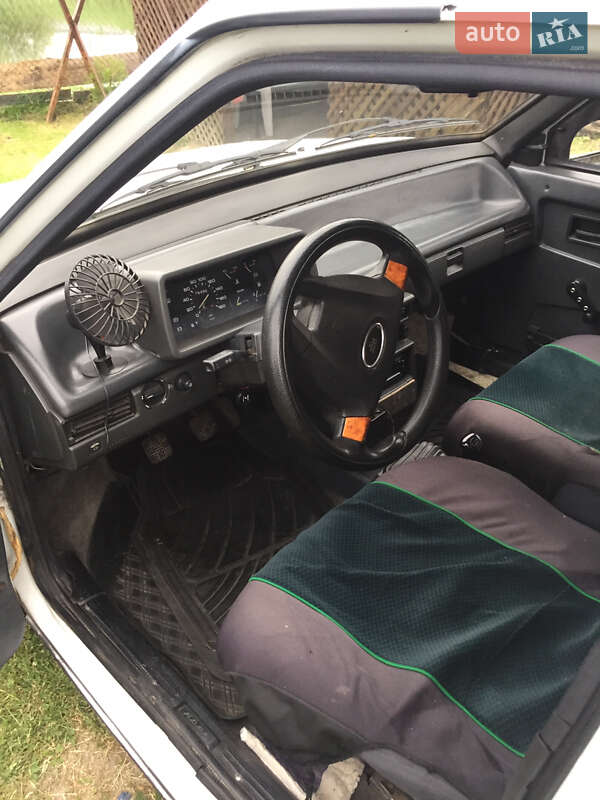 Хетчбек ВАЗ / Lada 2109 1991 в Володимирі