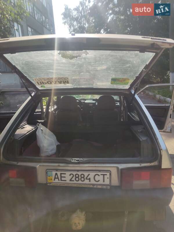 Хетчбек ВАЗ / Lada 2109 2003 в Синельниковому