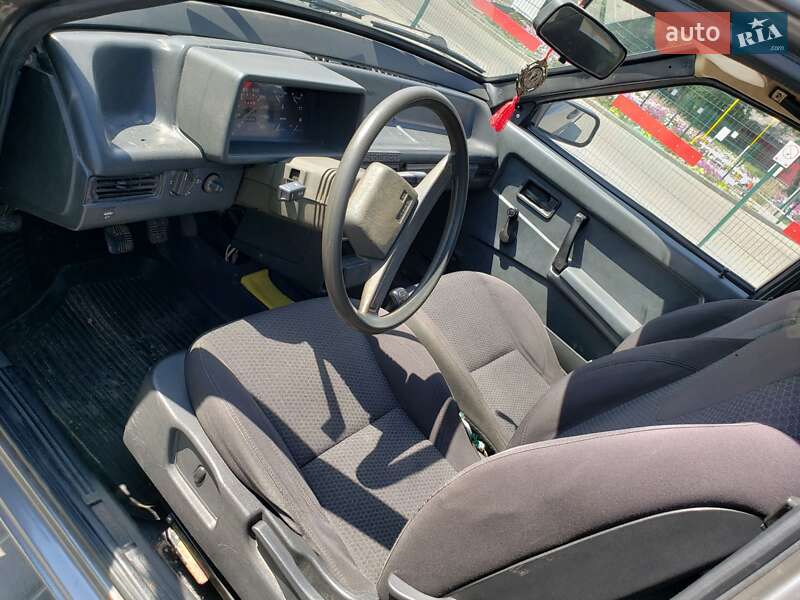 Хэтчбек ВАЗ / Lada 2109 1991 в Звенигородке