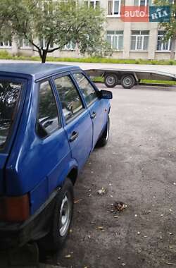Хэтчбек ВАЗ / Lada 2109 1990 в Львове