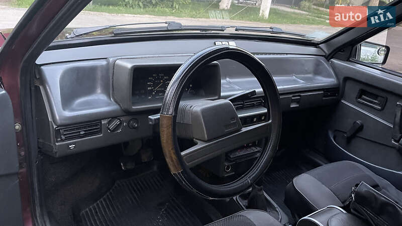 Хэтчбек ВАЗ / Lada 2109 1995 в Захарьевке