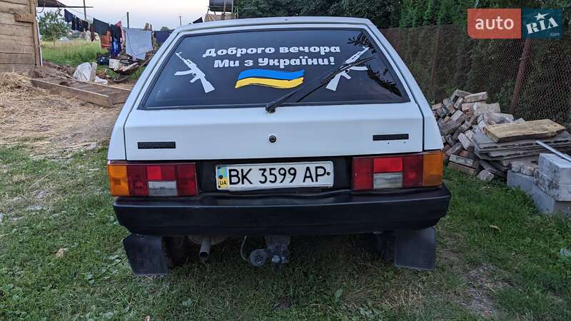 Хэтчбек ВАЗ / Lada 2109 1987 в Ровно фото 4 Хэтчбек ВАЗ / Lada 2109 1987 в Ровно