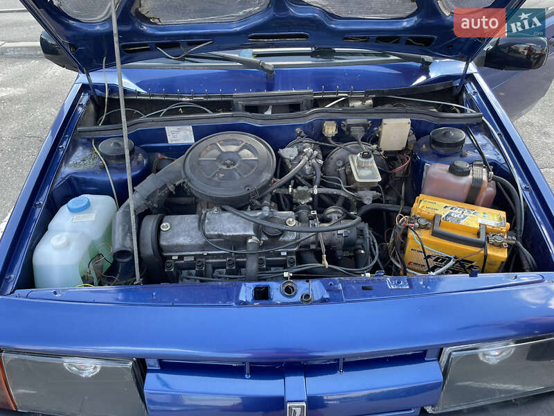 Хетчбек ВАЗ / Lada 2109 1990 в Кам'янському