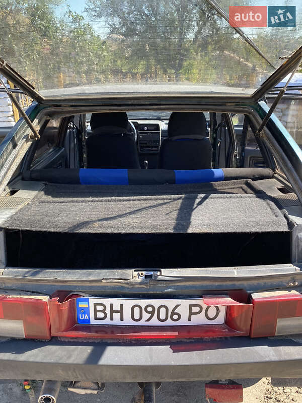 Хэтчбек ВАЗ / Lada 2109 2002 в Тарутине