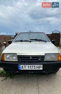 Хэтчбек ВАЗ / Lada 2109 2002 в 
