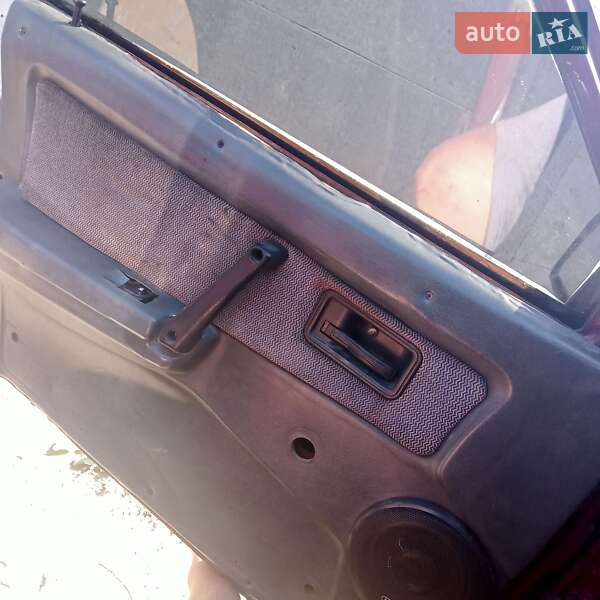 Хэтчбек ВАЗ / Lada 2109 1992 в Тысменице