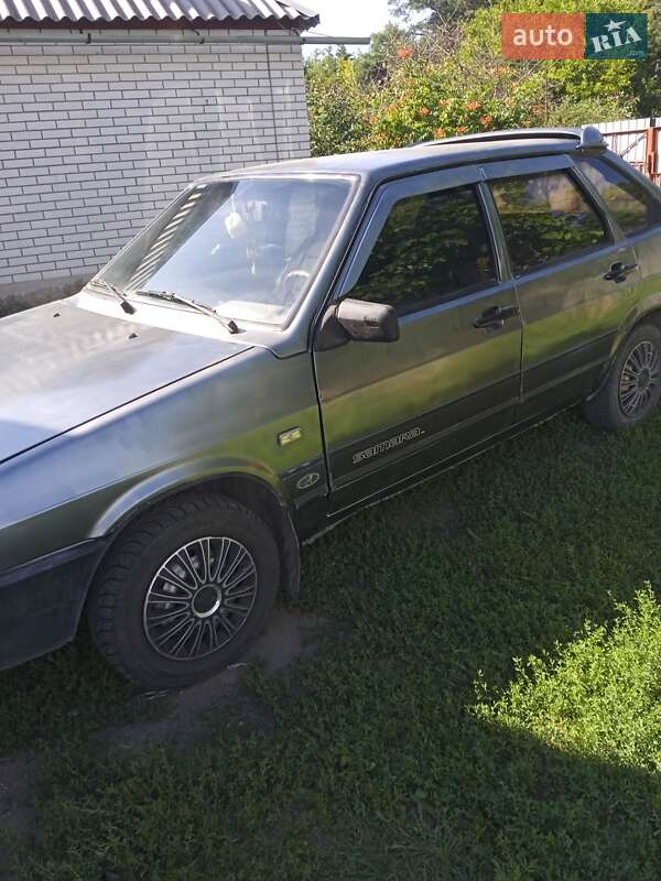 Хетчбек ВАЗ / Lada 2109 1990 в Кам'янському