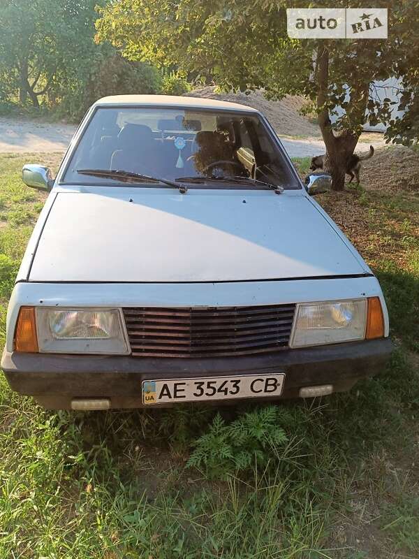 Хэтчбек ВАЗ / Lada 2109 1988 в Днепре