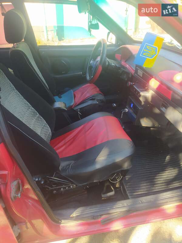 Хэтчбек ВАЗ / Lada 2109 1988 в Никополе фото 3 Хэтчбек ВАЗ / Lada 2109 1988 в Никополе