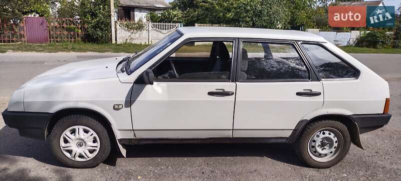 Хетчбек ВАЗ / Lada 2109 1992 в Жашківу