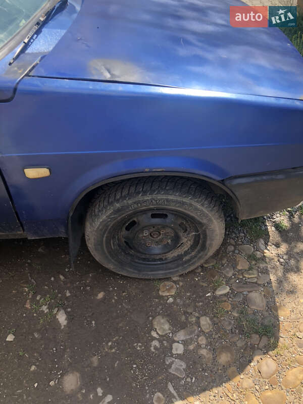 Хэтчбек ВАЗ / Lada 2109 2006 в Ивано-Франковске фото 9 Хэтчбек ВАЗ / Lada 2109 2006 в Ивано-Франковске