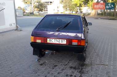 Хэтчбек ВАЗ / Lada 2109 2002 в Львове