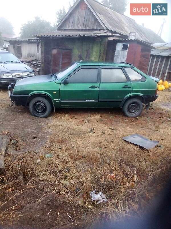 Хетчбек ВАЗ / Lada 2109 1991 в Олександрівці фото 5 Хетчбек ВАЗ / Lada 2109 1991 в Олександрівці