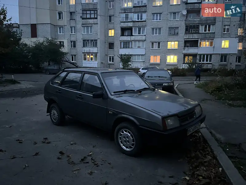 ВАЗ / Lada 2109