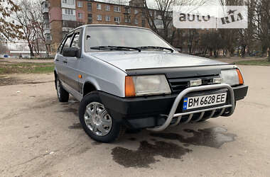 Хэтчбек ВАЗ / Lada 2109 2005 в Шостке