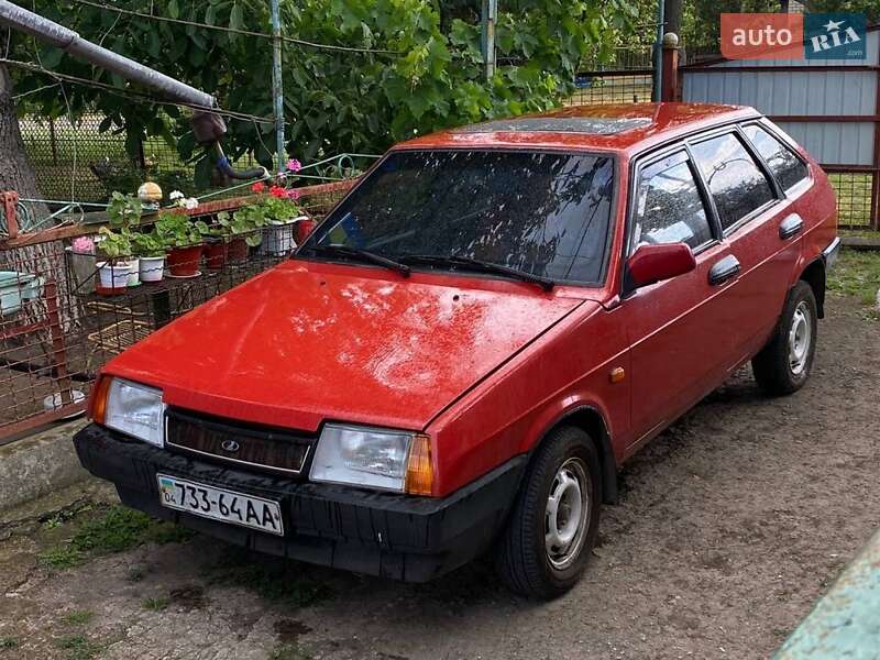 Хэтчбек ВАЗ / Lada 2109 1994 в Кривом Роге