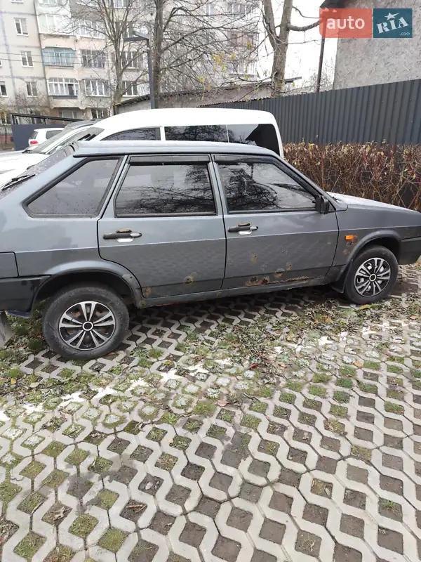 ВАЗ / Lada 2109