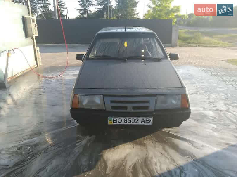 Хэтчбек ВАЗ / Lada 2109 1991 в Тернополе фото 6 Хэтчбек ВАЗ / Lada 2109 1991 в Тернополе