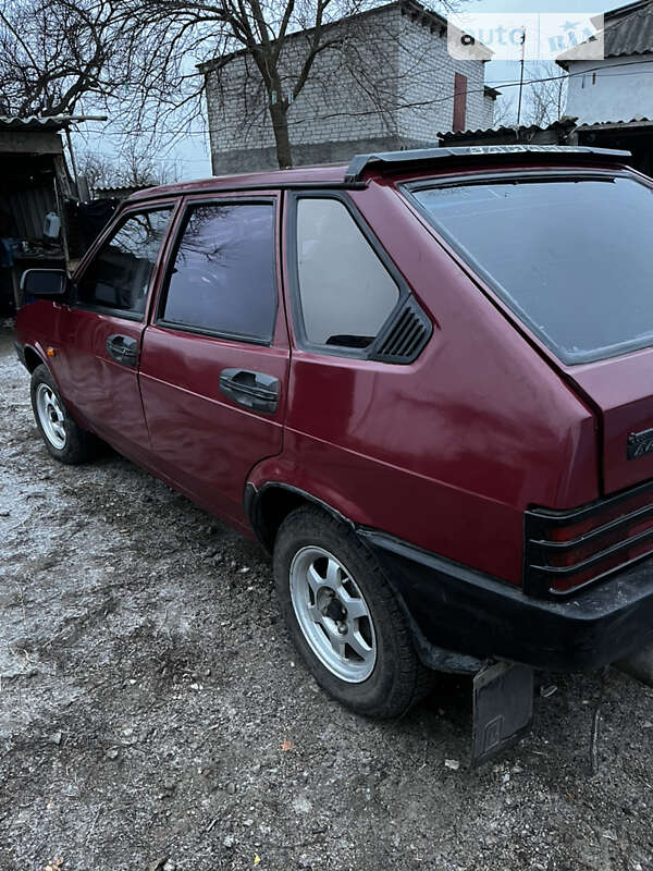 Хетчбек ВАЗ / Lada 2109 1989 в Вознесенську