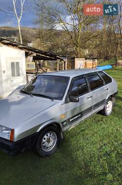 Хэтчбек ВАЗ / Lada 2109 1998 в Рахове