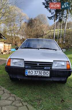 Хэтчбек ВАЗ / Lada 2109 1998 в Рахове