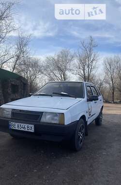Хэтчбек ВАЗ / Lada 2109 1990 в Первомайске