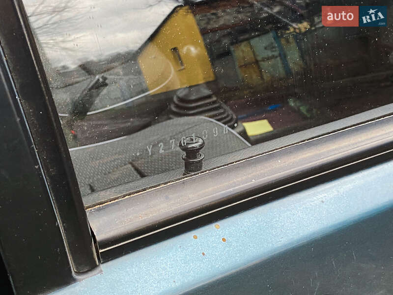 Хетчбек ВАЗ / Lada 2109 2000 в Харкові