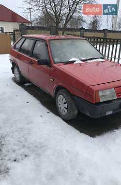 Хэтчбек ВАЗ 2109 1989 в 
