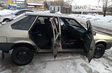 Хетчбек ВАЗ / Lada 2109 2002 в Чернігові