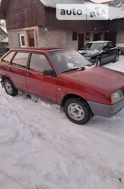 Хэтчбек ВАЗ / Lada 2109 2002 в Буске