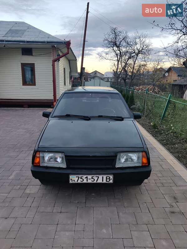Хэтчбек ВАЗ / Lada 2109 1990 в Косове